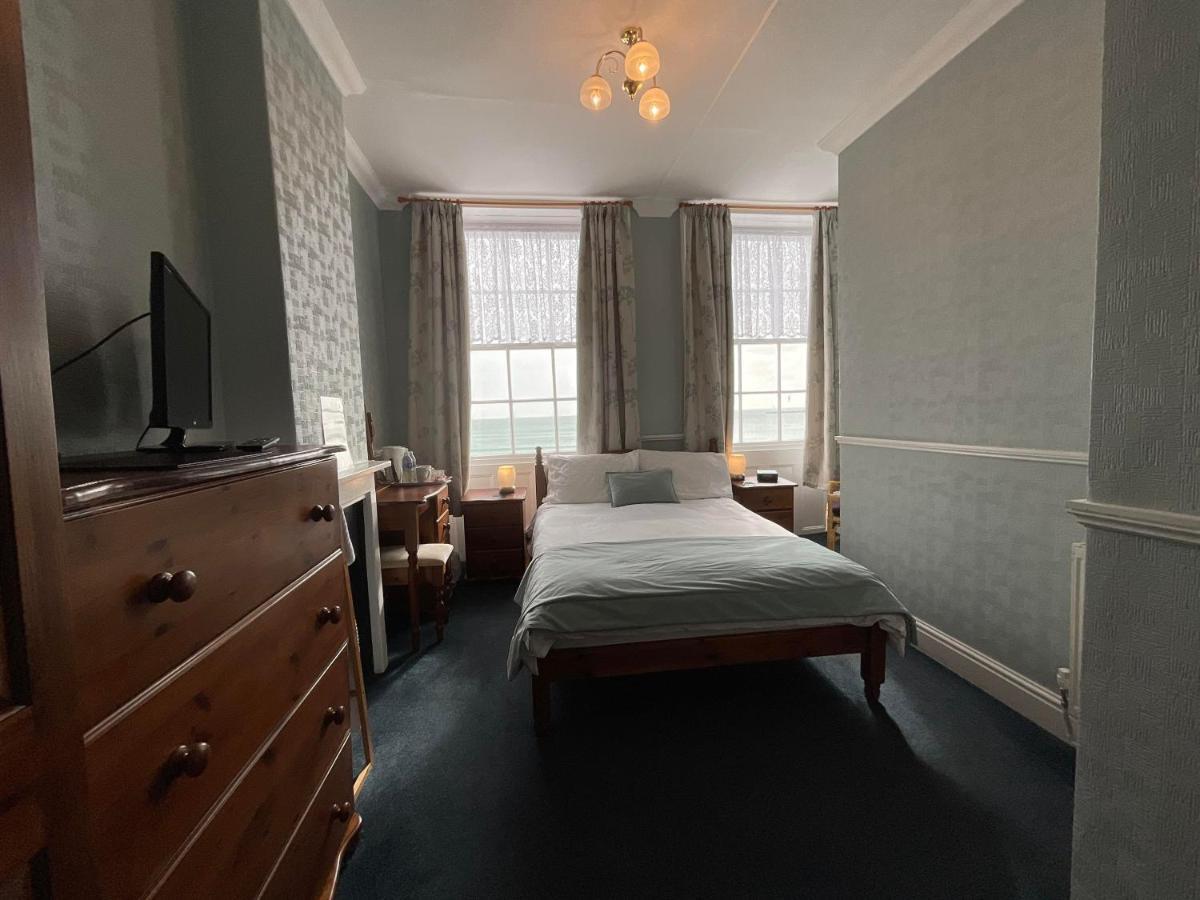 The Langham 3*